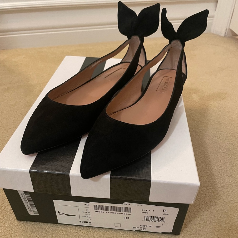 NWT Aquazzura black bow pointy flats